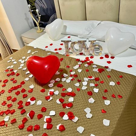 In Piazzetta Bed & Breakfast Napoli Dış mekan fotoğraf