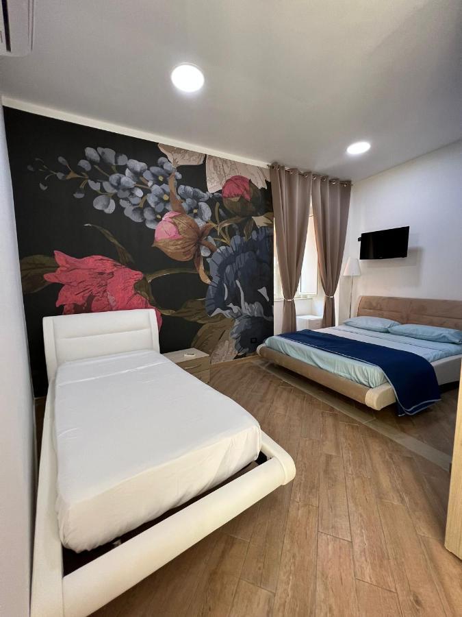 In Piazzetta Bed & Breakfast Napoli Dış mekan fotoğraf
