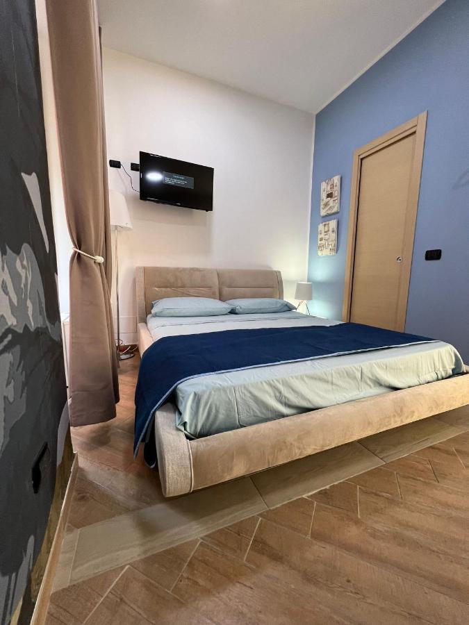 In Piazzetta Bed & Breakfast Napoli Dış mekan fotoğraf