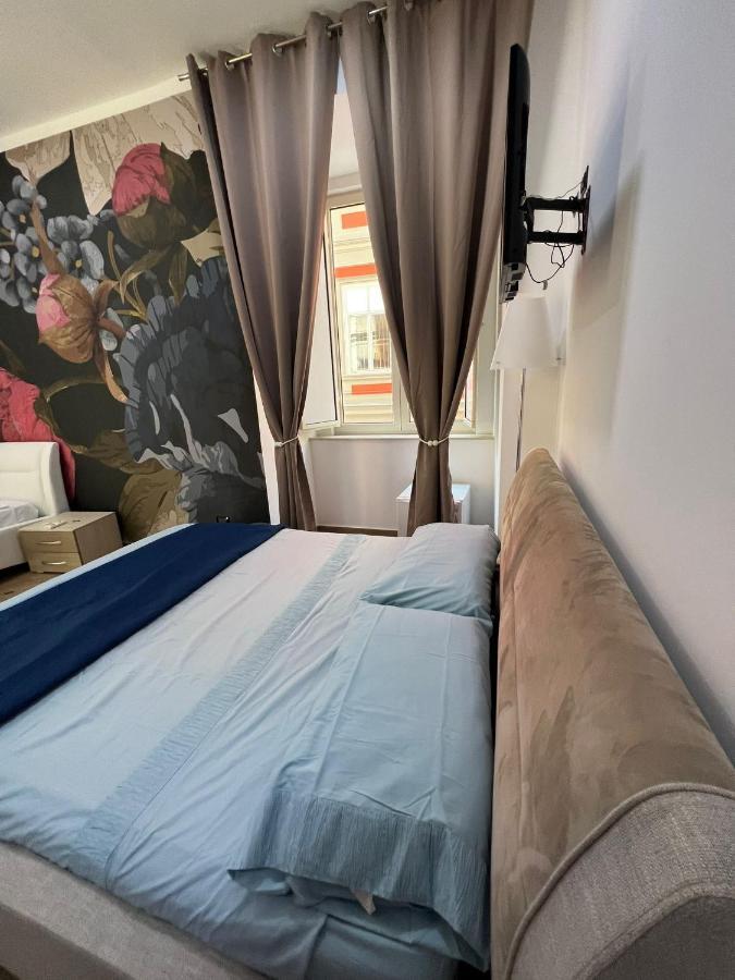 In Piazzetta Bed & Breakfast Napoli Dış mekan fotoğraf