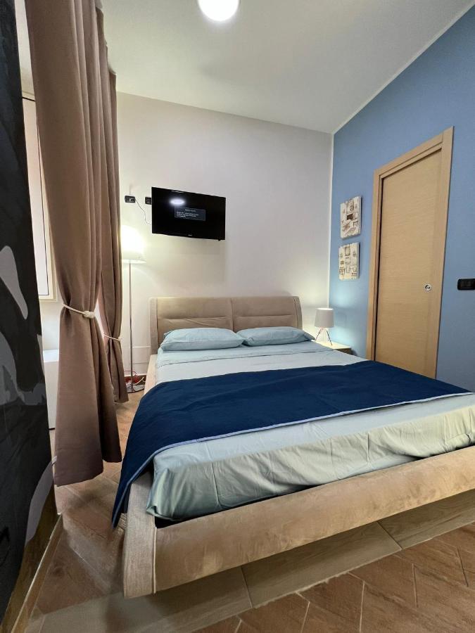 In Piazzetta Bed & Breakfast Napoli Dış mekan fotoğraf