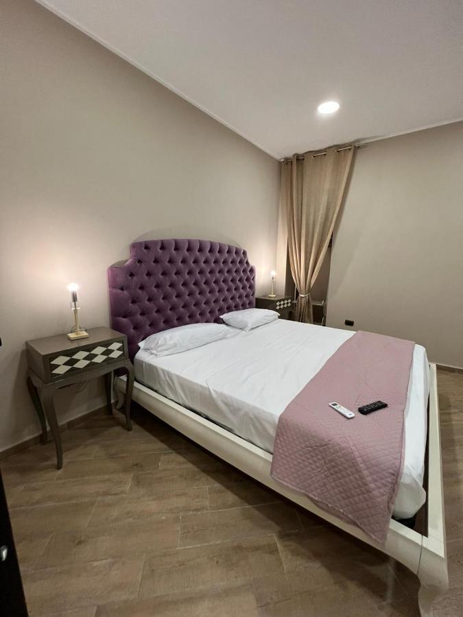 In Piazzetta Bed & Breakfast Napoli Dış mekan fotoğraf