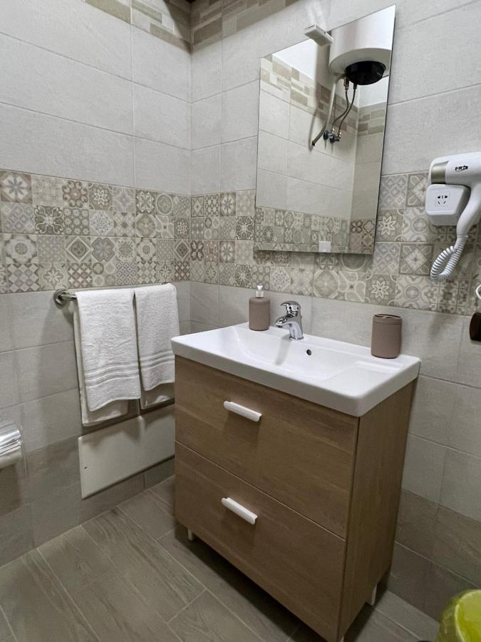 In Piazzetta Bed & Breakfast Napoli Dış mekan fotoğraf