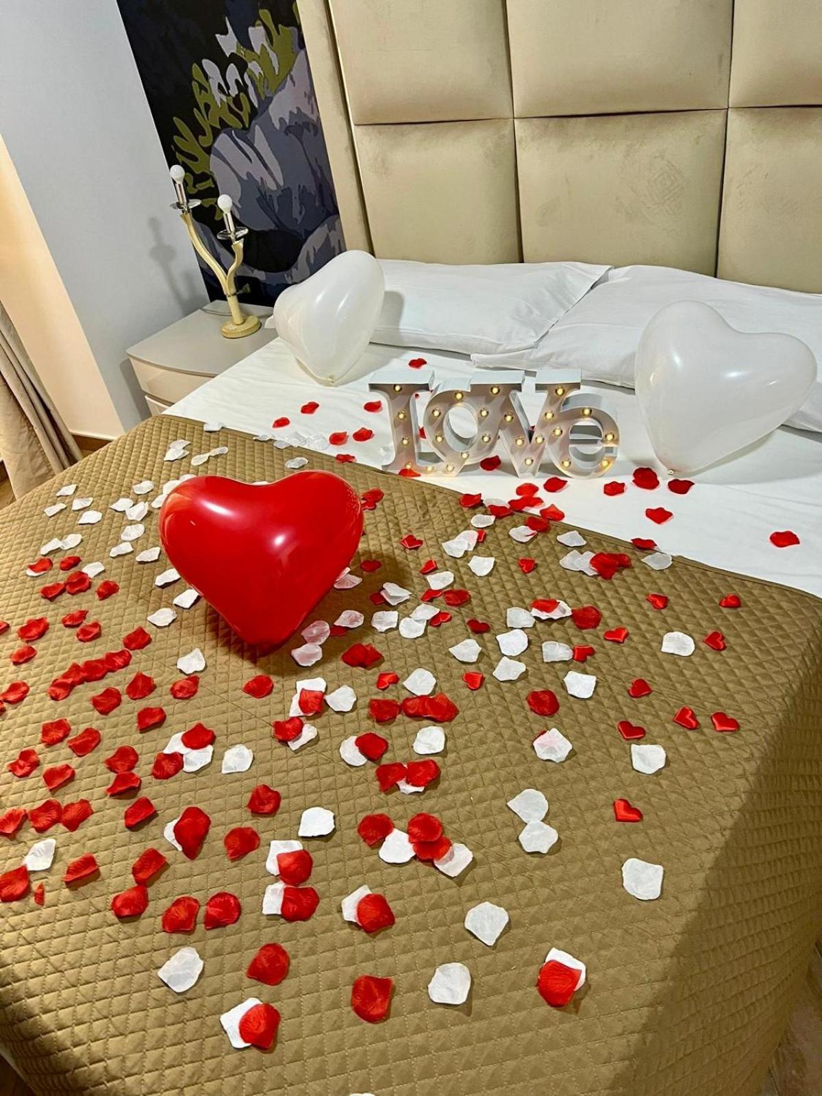 In Piazzetta Bed & Breakfast Napoli Dış mekan fotoğraf